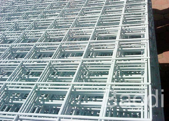 Galvanized Welded Wire Mesh Panels 0.5 - 6 M Length With Rectangular Grids