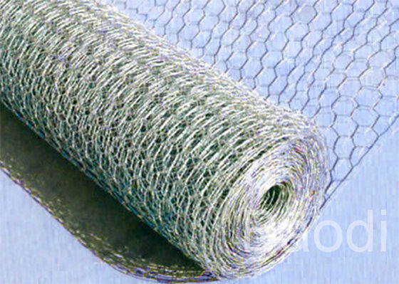 Poultry Fencing Chicken Wire Fence Panels , Electric Zinc Coating Chicken Wire Cage 