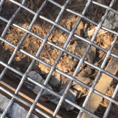 304/316/316L Stainless Steel Woven Wire Mesh Plain Weave for Filters with Welding & Bending Services