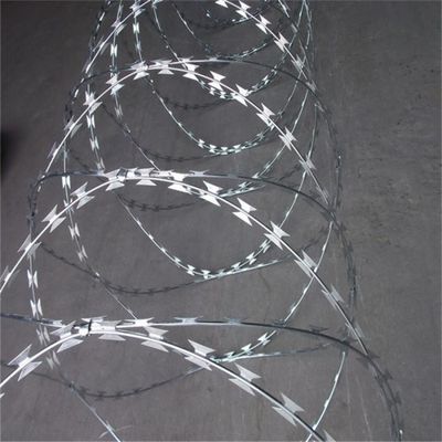 Safety Protection Barbed Wire Fence 2.5mm Iron Wire Mesh Razor Barbed 25kgs/Roll Galvanized Barbed Wire