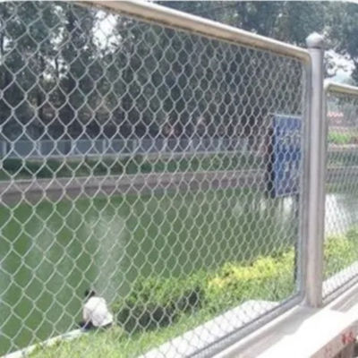 Height 2.5m Q195 Metal Galvanized Chain Link Fence Selvage Knuckled Edge
