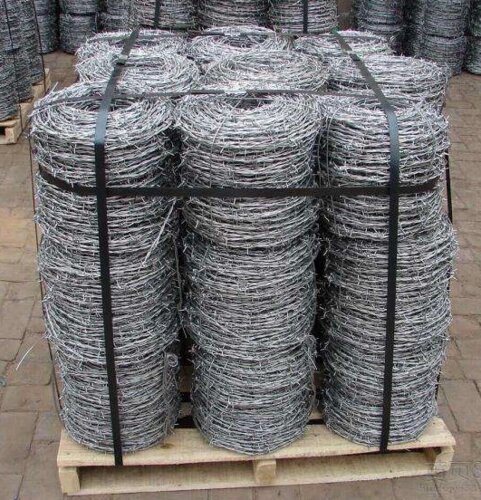 Different Types 2.5mm Galvanized Barbed Razor Wire Construction Protecting Mesh 11