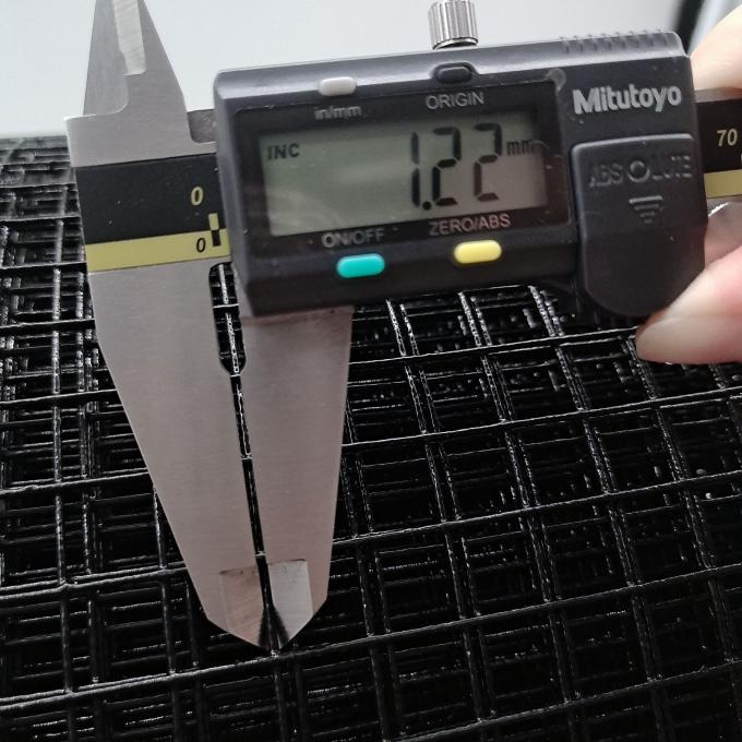 Black PVC Coated Welded Wire Fence Square 1/2 Galvanized Welded Wire Mesh in Roll 0