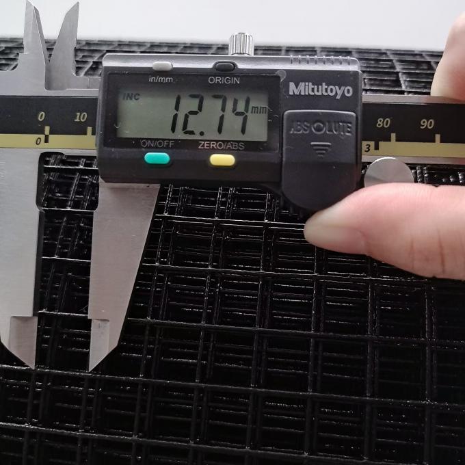 Black PVC Coated Welded Wire Fence Square 1/2 Galvanized Welded Wire Mesh in Roll 1