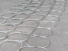 0.4-0.9mm Anti Tank Barrier Wire Mesh Tank Tracks Wound Steel Wire Fencing 0