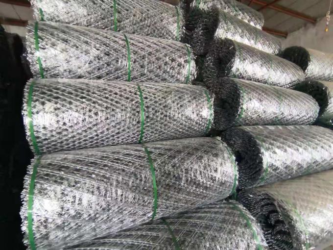 High Security Diamond Razor Barbed Wire Mesh Panel Fence razor Mesh Wire Fencing 4
